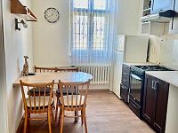 Bydlení i investice v jednom | dům s potenciálem a parkováním u domu - IMG_4996.jpeg