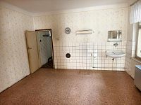 Rodinný dům v Komořanech - IMG_20260311_132750.jpg