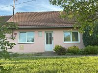 Prodej  přízemního řadového RD 2+1 s možností rozšíření Bohaté Málkovice, zahrada