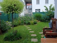 Moderní byt 2kk s terasou a zahrádkou 85m2 a parkovacím stáním v Bučovicích - Vícemilicích - zahrada3