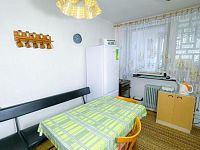 Prodej řadového patrového RD 4+1 Rajhradice u Brna, garáž, dvorek s hospodářským stavením, zahrada - 1000044490