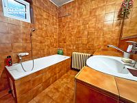 Prodej rodinného domu, 632 m2,   Všechovice - Foto 14