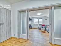 Prodej bytu 4+1, 86 m and sup2;, 2 balkony, 2 sklepy  ul. Jižní, Hranice - Foto 3