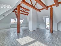 Pronájem výjimečného bytu 3+kk, 142 m and sup2; (mezonet), Kropáčova, Hranice - Foto 9