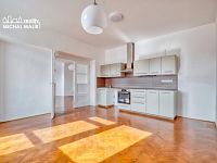 Pronájem bytu 2+1, 76 m and sup2; + balkon 20 m and sup2;, Kropáčova, Hranice