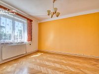 Prodej rodinný dům 3+1 se zahradou a možností rozšíření podkroví  Hranice, ul. Vrchlického - DSC_4416 1.jpeg