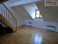 Pronájem bytu 1+1 s mezonet. odpočivadlem v centru Olomouce - ul. Uhelná - Foto 4