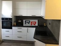 Pronájem bytu 1+1 se 2 lodžiemi, Olomouc - ul. Pionýrská - Foto 2