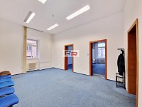 Pronájem trojkanceláře 67m2 v centru Olomouce  - ul. Dolní náměstí  - Foto 3