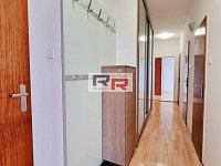 Pronájem bytu 2+1/L v Olomouci - ul. Skřivánčí - Foto 2