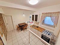 Pronájem suterénního bytu 2+1 v Olomouci - ul. Masarykova třída  - Foto 2