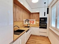 Pronájem bytu 3+KK s balkónem v Olomouci - ul. Dělnická  - Foto 2