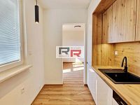 Pronájem bytu 3+KK s balkónem v Olomouci - ul. Dělnická  - Foto 4