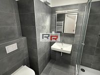 Pronájem bytu 1+KK s balkónem v Olomouci - ul. Aloise Rašína - IMG-20250723-WA0011.jpg