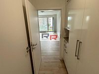 Pronájem bytu 1+KK s balkónem v Olomouci - ul. Aloise Rašína - IMG-20260526-WA0021.jpg
