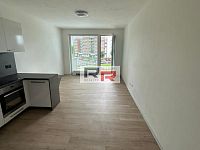 Pronájem bytu 1+KK s balkónem v Olomouci - ul. Aloise Rašína - IMG-20260526-WA0022.jpg