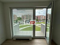 Pronájem bytu 1+KK s balkónem v Olomouci - ul. Aloise Rašína - IMG-20260526-WA0023.jpg