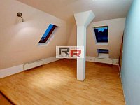 Pronájem podkrovního bytu 1+KK v Olomouci - ul. Resslova - IMG-20211217-WA0028.jpg