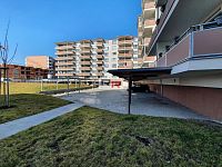 Pronájem bytu 1+KK s terasou a parkovacím stáním v Olomouci - ul. Janského - 20200220_133957.jpg