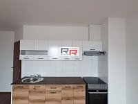 Pronájem podkrovního bytu 2+KK v Prostějově - ul. Nerudova - 20221108_115243.jpg