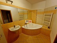 Pronájem bytu 3+kk, ul. Peškova, Olomouc - 20260810_192206