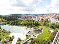 Luxusní zařízený mezonet 3+kk/Balkón, 140 m2 a park. stání, P-8 - Untitled_Panorama2.jpg