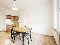 Velmi klidný byt 2+kk, 50 m2 s balkonem u metra B - Vysočanská - Foto 2