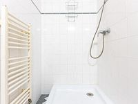 Klidný zařízený 2+kk v secesním domě, 45 m2, Karlín - Foto 4