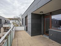 Pronájem zař/nezař. 4+kk/T/G komplex Pod Dvorem - Foto 4