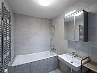 Krásný 2+kk/L/S/G, 76m2, Port Karolina, Karlín - Foto 4