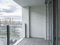 Krásný 2+kk/L/S/G, 76m2, Port Karolina, Karlín - Foto 9