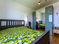 Krásný klidný 4+kk/B/GS v Jinonicích, Praha 5 - Foto 7