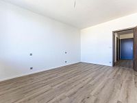 Krásný, světlý 2+kk, 71m2, v novostavbě s nádherným výhledem - Foto 6