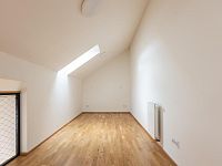 Pronájem nevybaveného bytu 3+kk, 75 m2, Praha 2 - Nové Město - 12.jpg