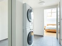 Pronájem nevybaveného bytu 3+kk, 75 m2, Praha 2 - Nové Město - 16.jpg