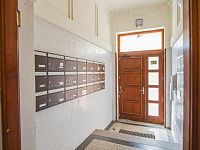 Pronájem bytu 32+kk, 89 m2, Praha Vinohrady - 12. LUK_1292 small.jpg