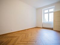 Pronájem bytu 32+kk, 89 m2, Praha Vinohrady - 7. LUK_1160.jpg