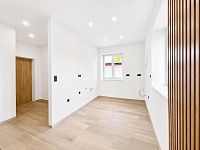 Prodej bytu 3+kk, 91 m2 a dílny 17 m2, Nová Bystřice u Jindřichova Hradce - Kuchyne 7.png