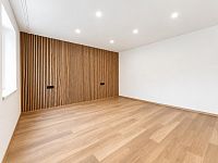 Prodej bytu 3+kk, 91 m2 a dílny 17 m2, Nová Bystřice u Jindřichova Hradce - Loznice 15.png