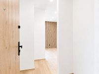 Prodej bytu 3+kk, 91 m2 a dílny 17 m2, Nová Bystřice u Jindřichova Hradce - Predsin 18.png