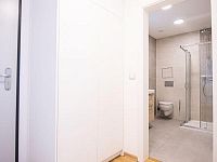 Pronájem bytu 1+kk, 24,.5 m2, Praha 8 Karlín - 4. LUK_8682 small.jpg