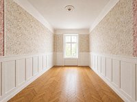 Stylové bydlení na Vinohradech s výhledem na Prahu, balkonem a možností parkování - Dykova 31_7