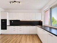 Prodej rodinného domu 234 m² s bazénem, pozemek 793 m²  Nalžovice u Sedlčan - RD Nalzovice_44_20