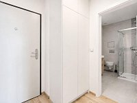 Dlouhodobý pronájem 2+kk, 33 m2, Praha 8 Karlín - 6.