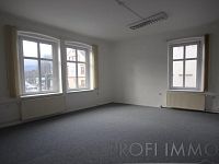 Dvě  průchozí kanceláře s parkováním nedaleko centra Liberce  - Foto 3