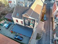 Rodinný dům s restaurací a třemi byty, 340 m2, Duchcov, Zelenkova 978/20. - dji_fly_20240224_165446_222_1708790285300_photo.jpg