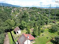 Chata, 15 m2, stojící na pozemku 620 m2, V obci Teplice. - dji_fly_20240728_134048_625_1722167149783_photo.jpg