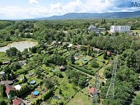 Chata, 15 m2, stojící na pozemku 620 m2, V obci Teplice. - dji_fly_20240728_134216_628_1722167142458_photo.jpg