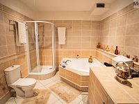 Komerční objekt 2.495 m2, ul. Albrechtická, Most - Foto 5