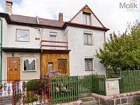 Prodej rodinného domu 125 m2 s garáží a pozemkem 482 m2, Šluknov, Fügnerova ulice - DSCN9010a.jpg